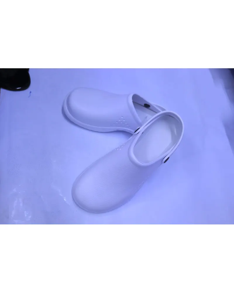 Anti-Slip Medical Clogs